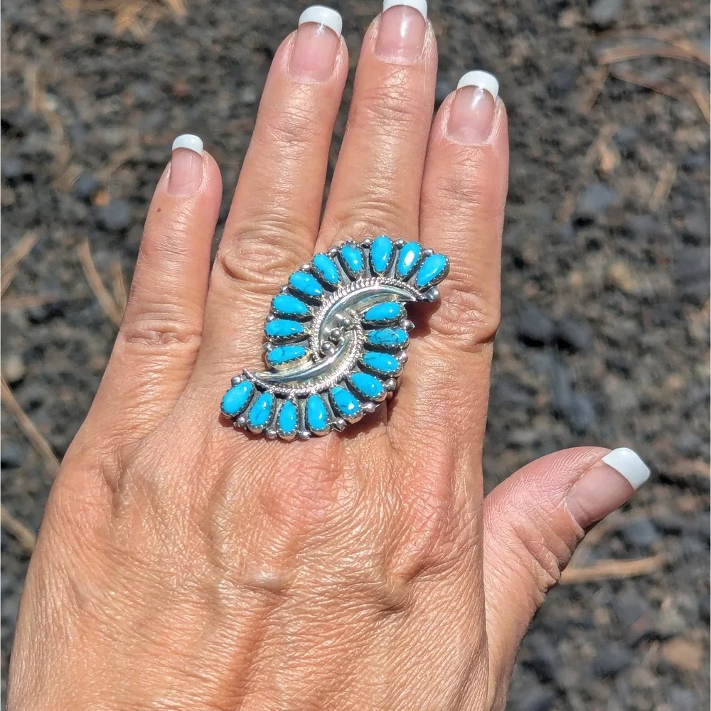 Navajo Jewelry beautiful handcrafted